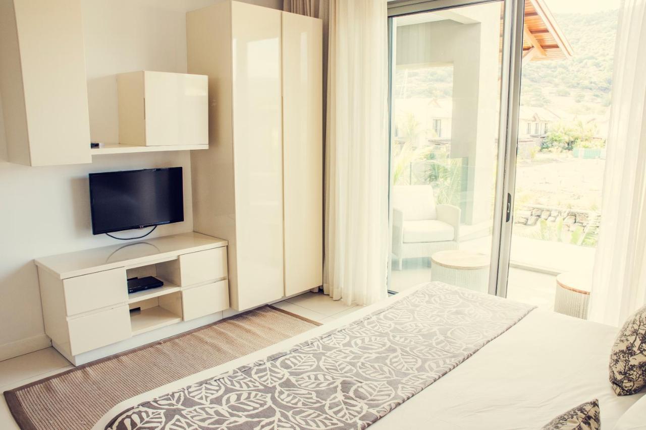 2 Bedrooms Charming Apartment, West Island Resort Rivière Noire Esterno foto